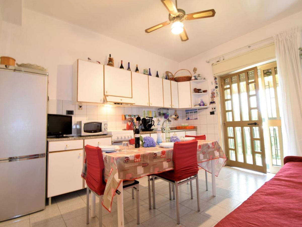 Apartment Clara By Interhome Фондакело Екстериор снимка